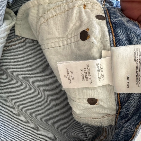 Agolde Kye Mid Rise Straight Crop Jeans - Picture 9 of 14